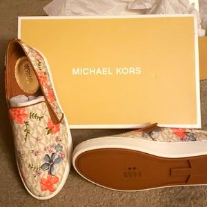 Michael kors slip on